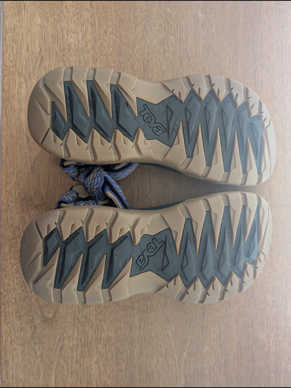 Teva M Terra Fi 5. Men's size 9.5 (42.5)